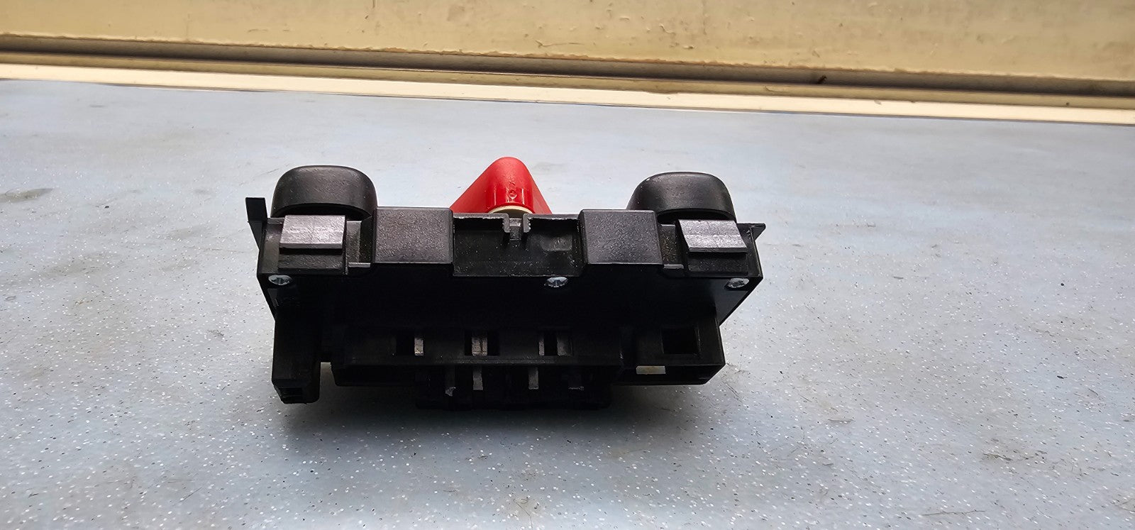 🔥97-01 MERCEDES-BENZ C-CLASS Hazard Emergency Flasher Light Lock Control Switch