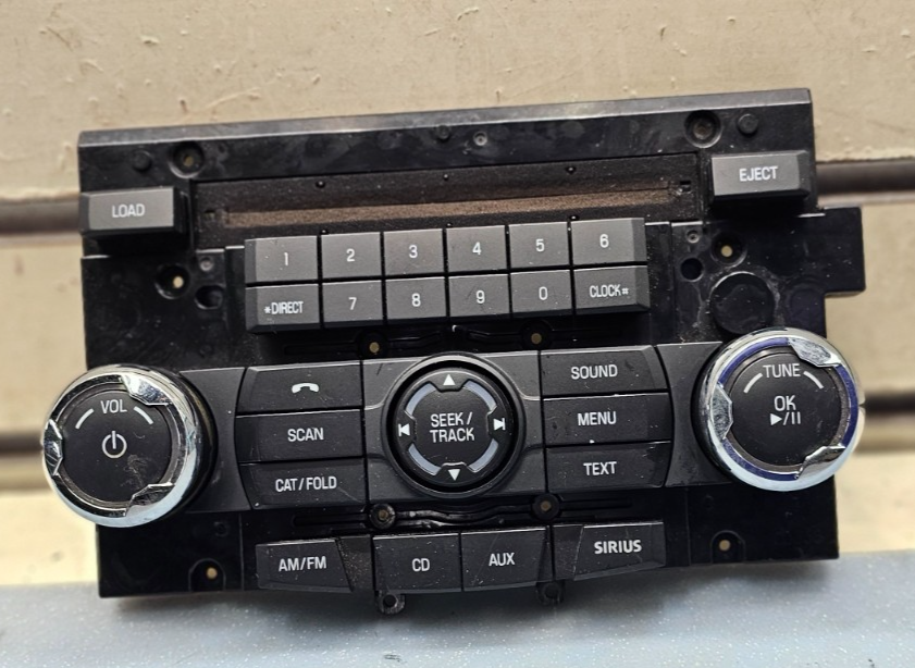 🔥10-12 Ford Fusion Milan AM FM Radio Stereo Climate Control Trim Panel Bezel