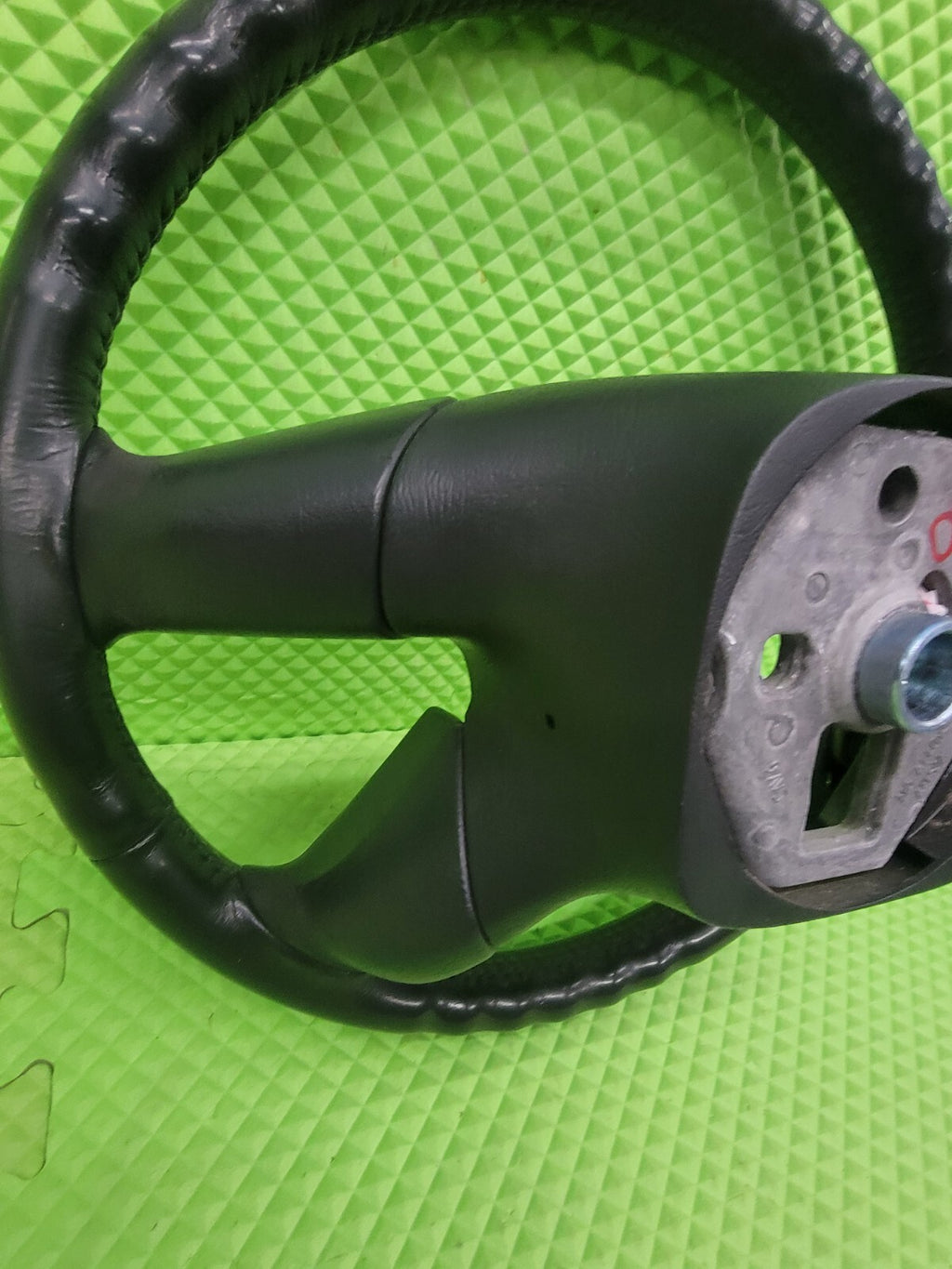 🔥03-06 SILVERADO SIERRA YUKON TAHOE SUBURBAN STEERING WHEEL LEATHER BLACK