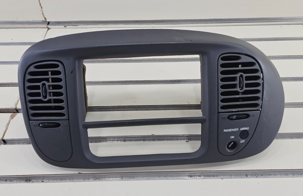 🔥1997-2003 Ford F150 Center Dash Radio Climate BEZEL TRIM Panel Line GRAY B1