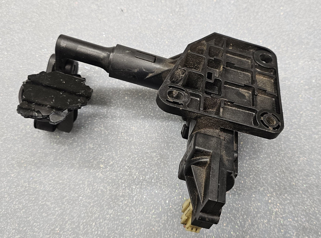 01-07 Dodge Caravan Town Country Rear Vent Window Motor Actuator Assembly RH OEM