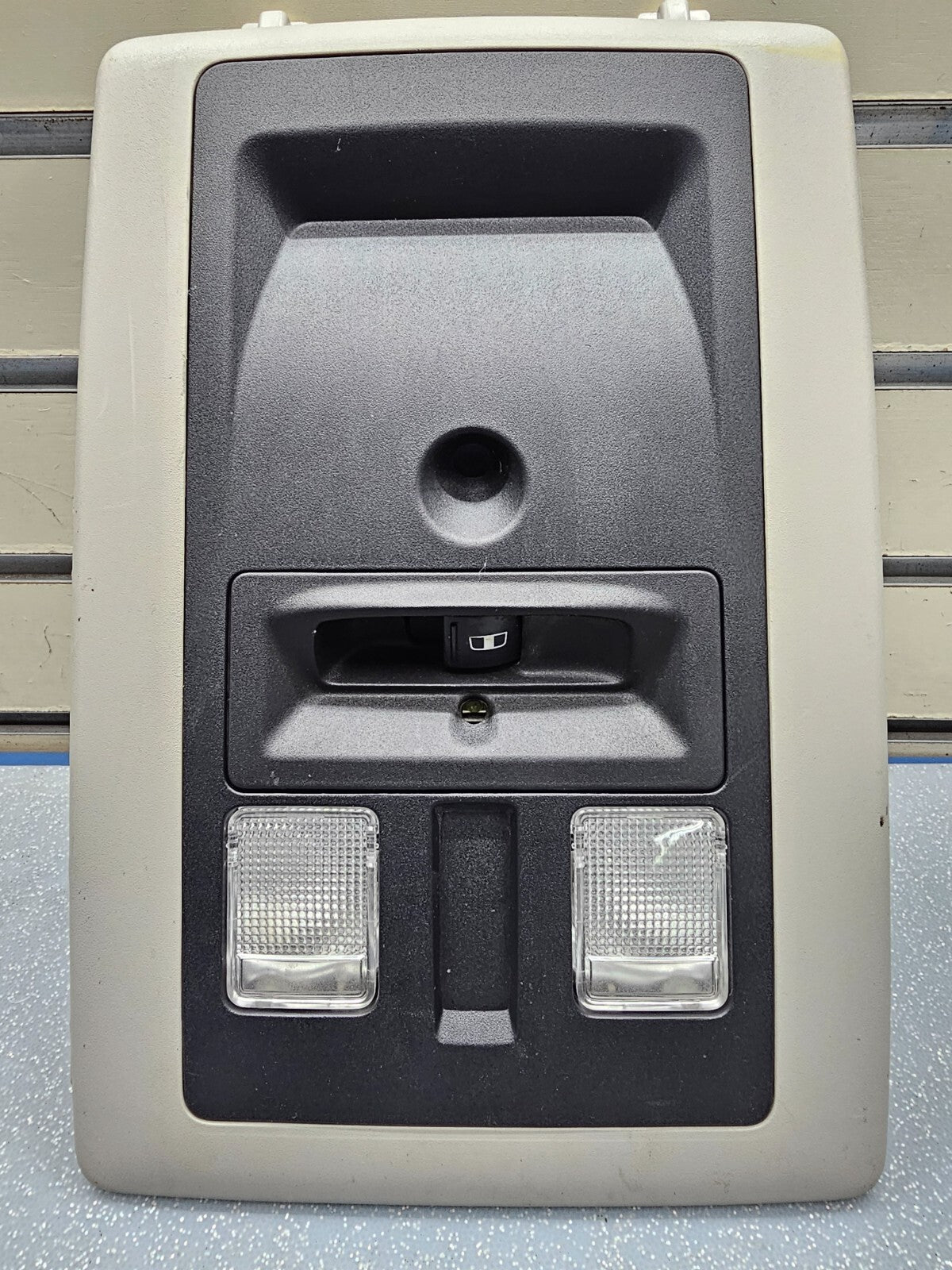 🔥09-12 Dodge Ram Overhead Console Dome Map light Storage Assembly Black/LT Tan
