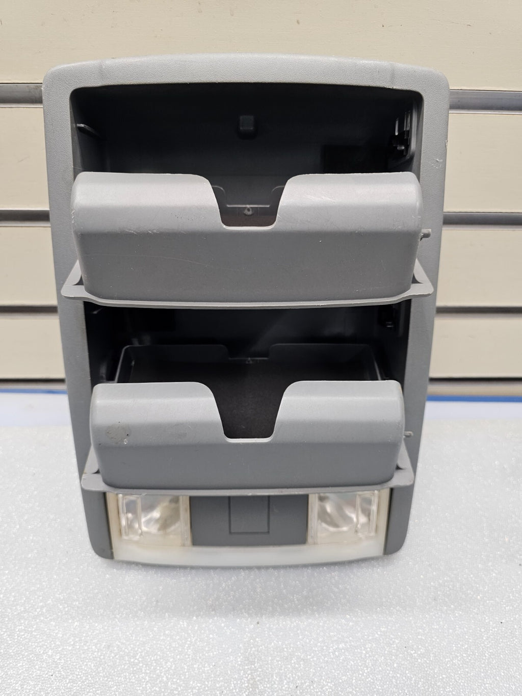 🔥09-14Ford F150 Expedition Ceiling Overhead Console Dome Map Light Storage Gray