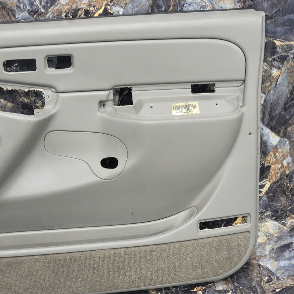 🔥03-06 Silverado SIERRA Door Panel Front RIGHT/No Arm LIGHT GRAY speaker D5
