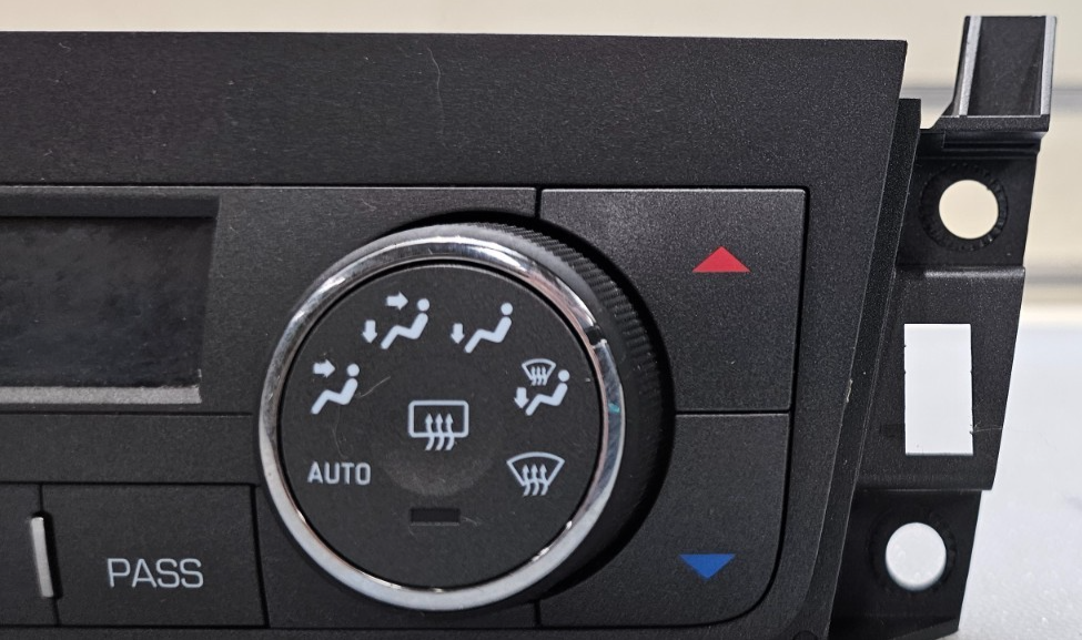 🔥07-11 CADILLAC DTS DASH AC HEATER CLIMATE TEMPERATURE CONTROL AIR CONDITIONER
