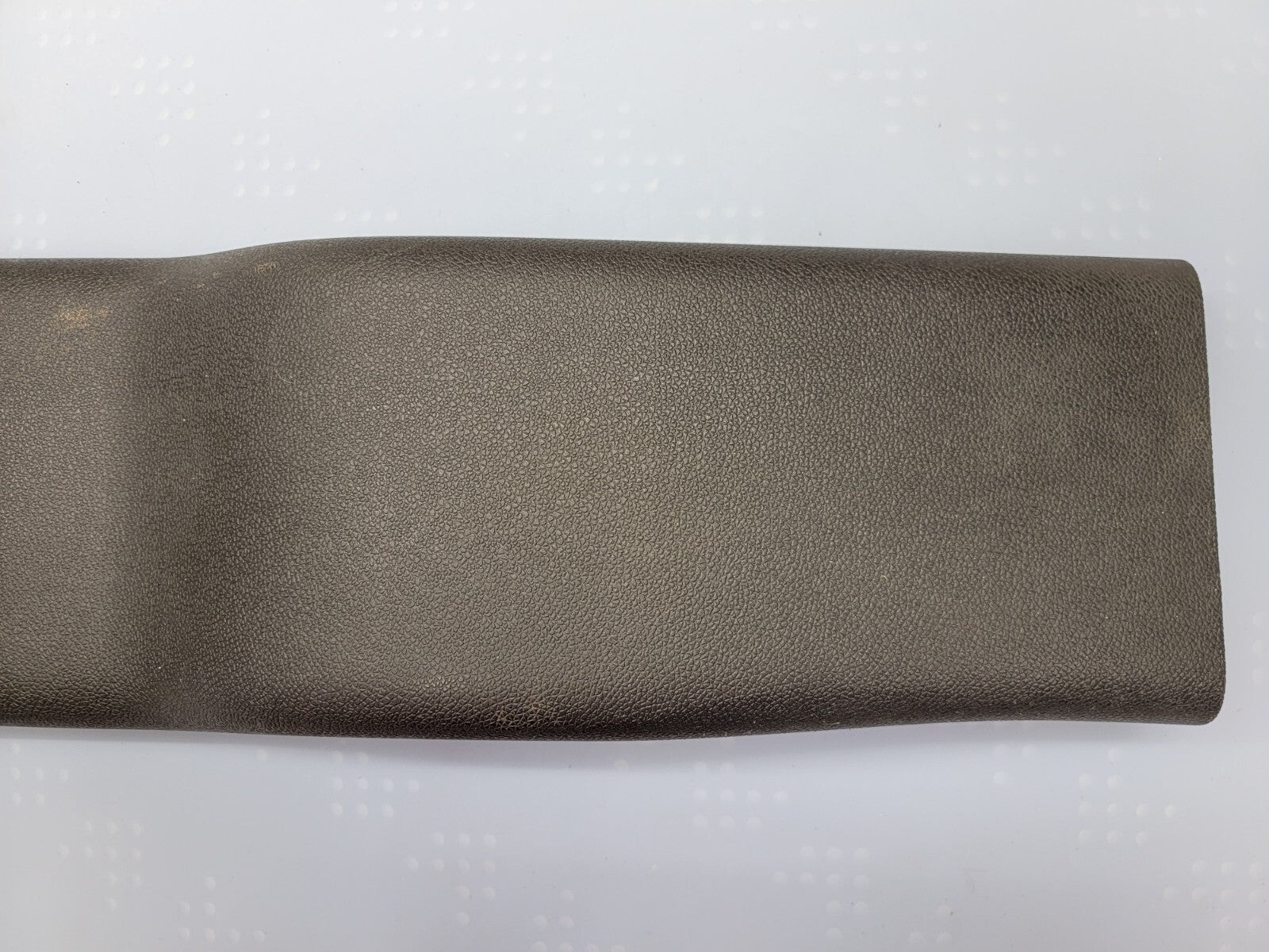 🔥07-09 CADILLAC ESCALADE LEFT CENTER UPPER B PILLAR TRIM PANEL OEM 108767 BLACK