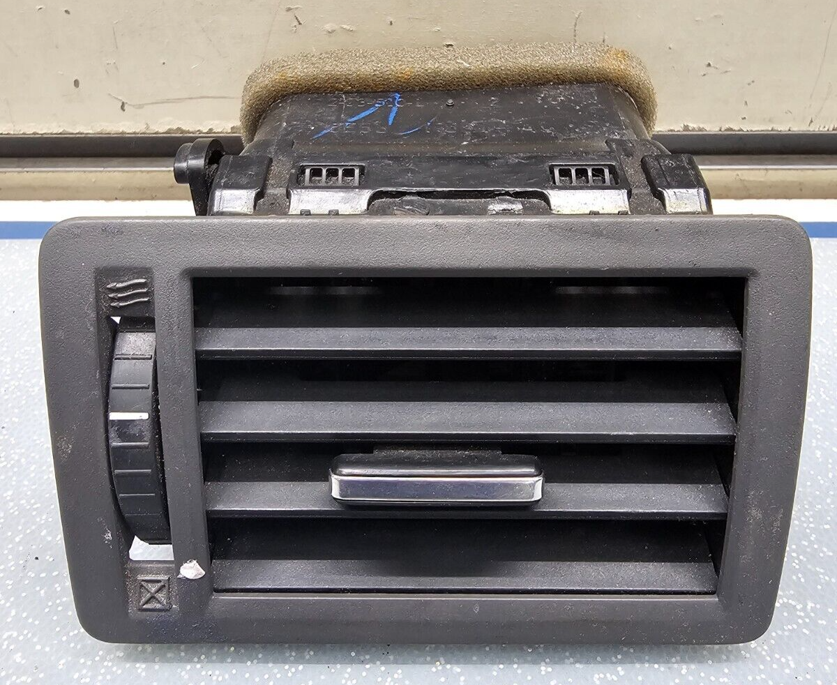 10-12 Fusion Milan Dash Front Left Driver AC Air Vent Heater Conditioner DK GRAY