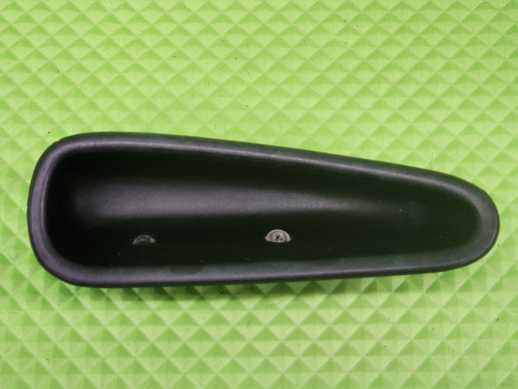 94-01 DODGE RAM 1500 2500 3500 RH PASSENGER INSIDE DOOR HANDLE TRIM INSERT BLACK