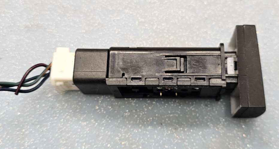 🔥07-09 KIA SPECTRA Dash Trip Control Push TRIP BUTTON SWITCH ASSEMBLY BLACK OEM