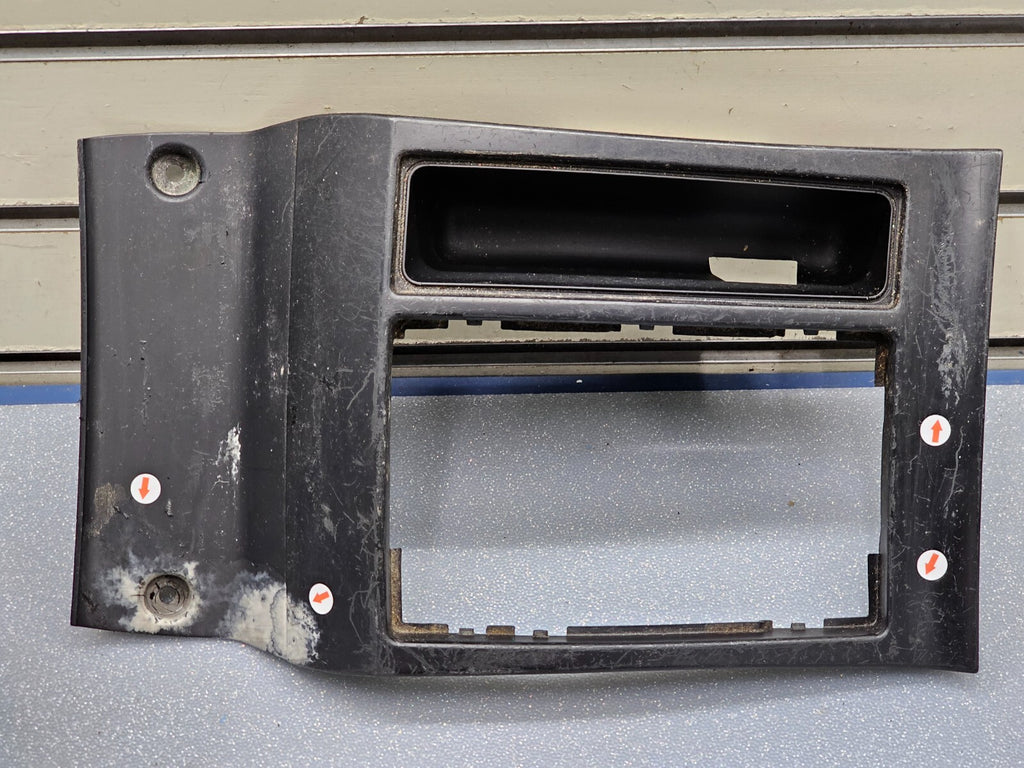 🔥05-07 Chrysler 300 Charger Magnum Gear Floor Shifter Bezel Trim Panel Black