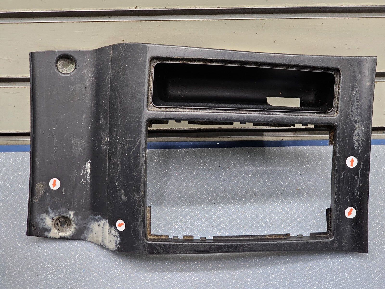🔥05-07 Chrysler 300 Charger Magnum Gear Floor Shifter Bezel Trim Panel Black
