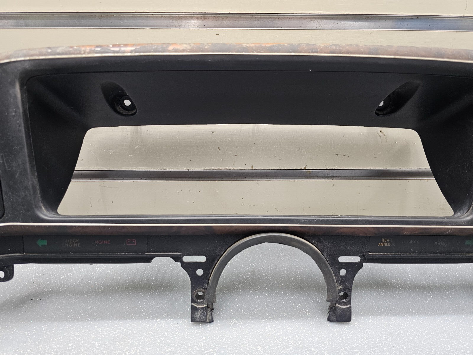 87-91 Ford F150 BRONCO Dash Instrument Cluster Bezel Speedo Gauge Trim Wood C11