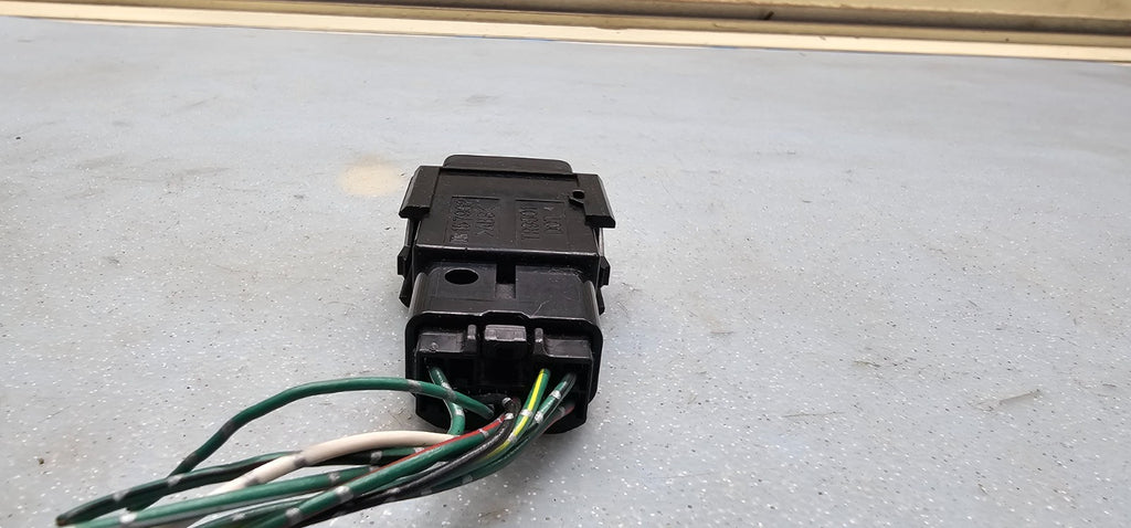 🔥98-10 Corolla Lexus ES300 Avalon Hazard Warning Emergency Light Control Switch