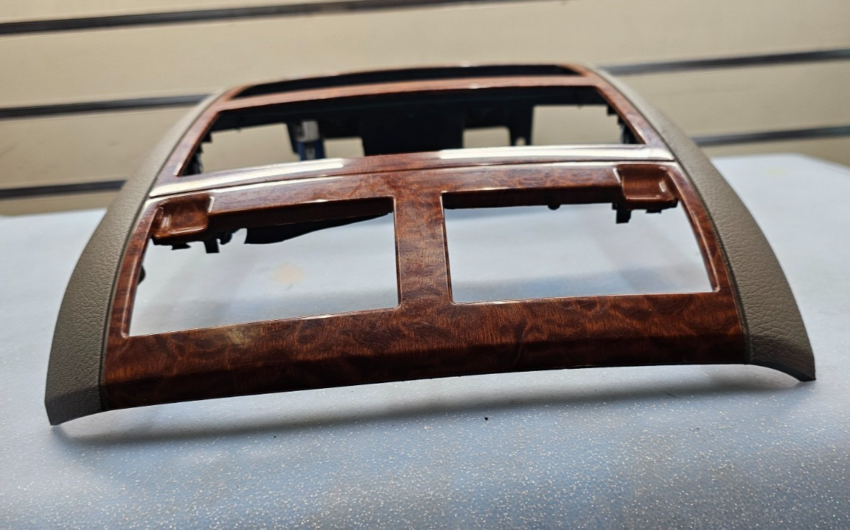 🔥2006-2007 DODGE DURANGO CENTER CONSOLE TRIM BEZEL WOODGRAIN OEM