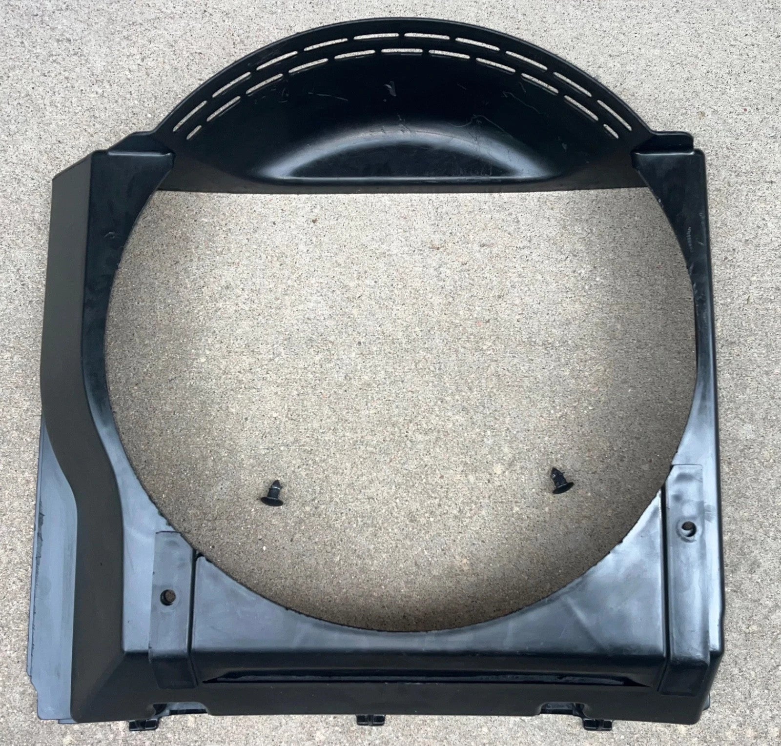 🔥93-98 Jeep Grand Cherokee ZJ Cooling Fan Radiator Shroud 5.2 V8 OEM