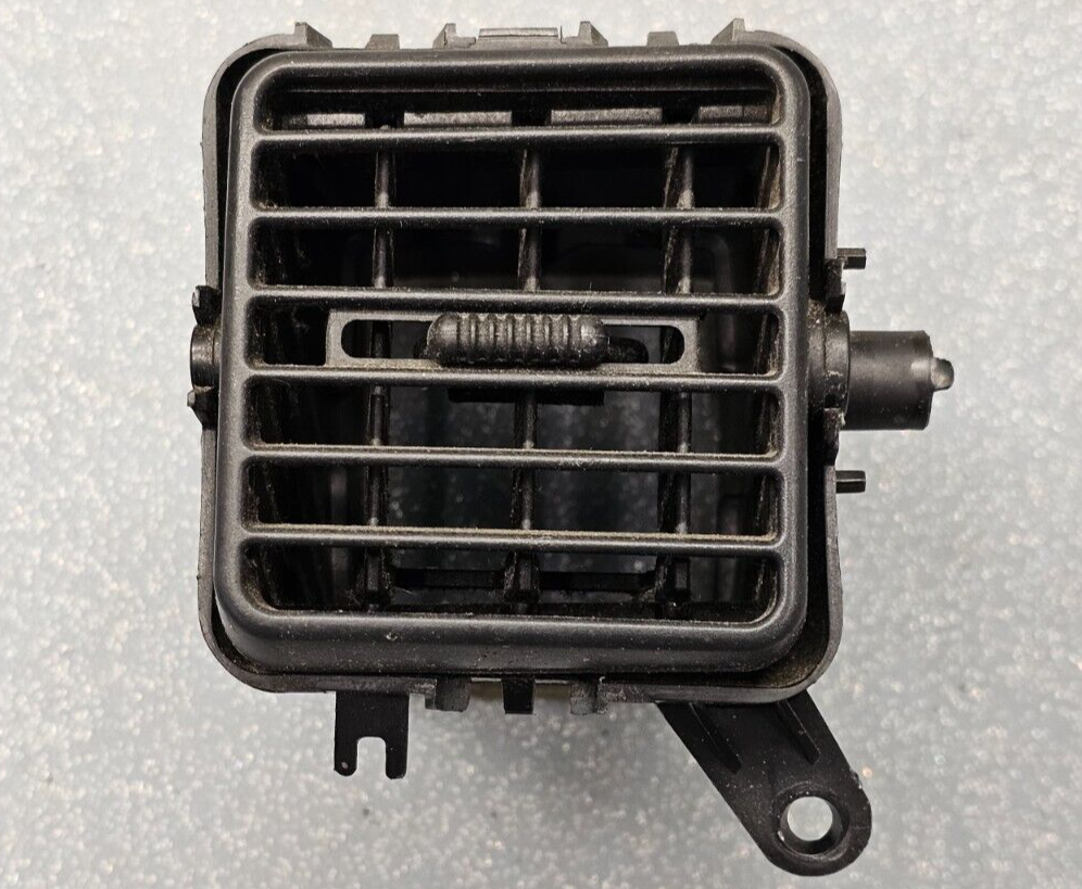 🔥05-07 FORD FOCUS LEFT DRIVER DASH HVAC AIR AC HEATER VENT CONDITIONING BLACK