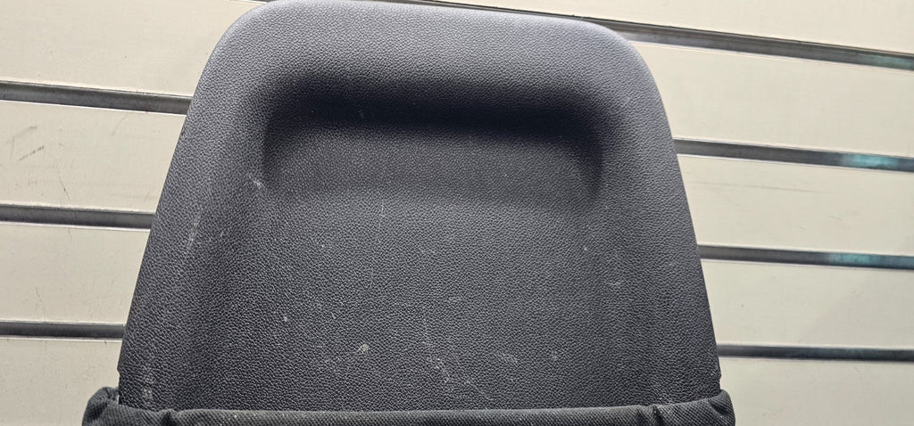🔥07-13 Yukon Tahoe Suburban Front Right Passenger Seat Back Panel Cover Black