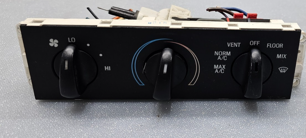 94-00 Ford Mustang Dash A/C Heater Climate Temperature Control Panel Conditioner
