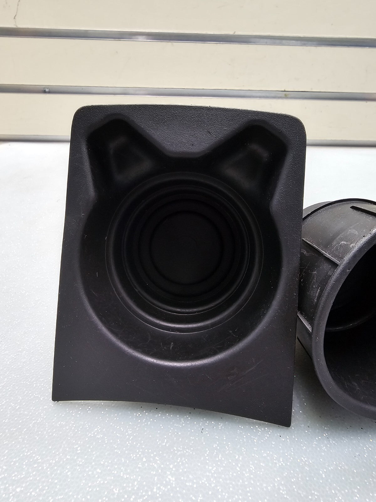 🔥04-07 Chevy Malibu Center Console Larger Cup Holder Rubber Insert Set OEM