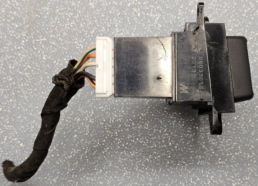 1999-2004 Jeep Grand Cherokee Driver Left Dash Door Heated Seat Switch Assembly