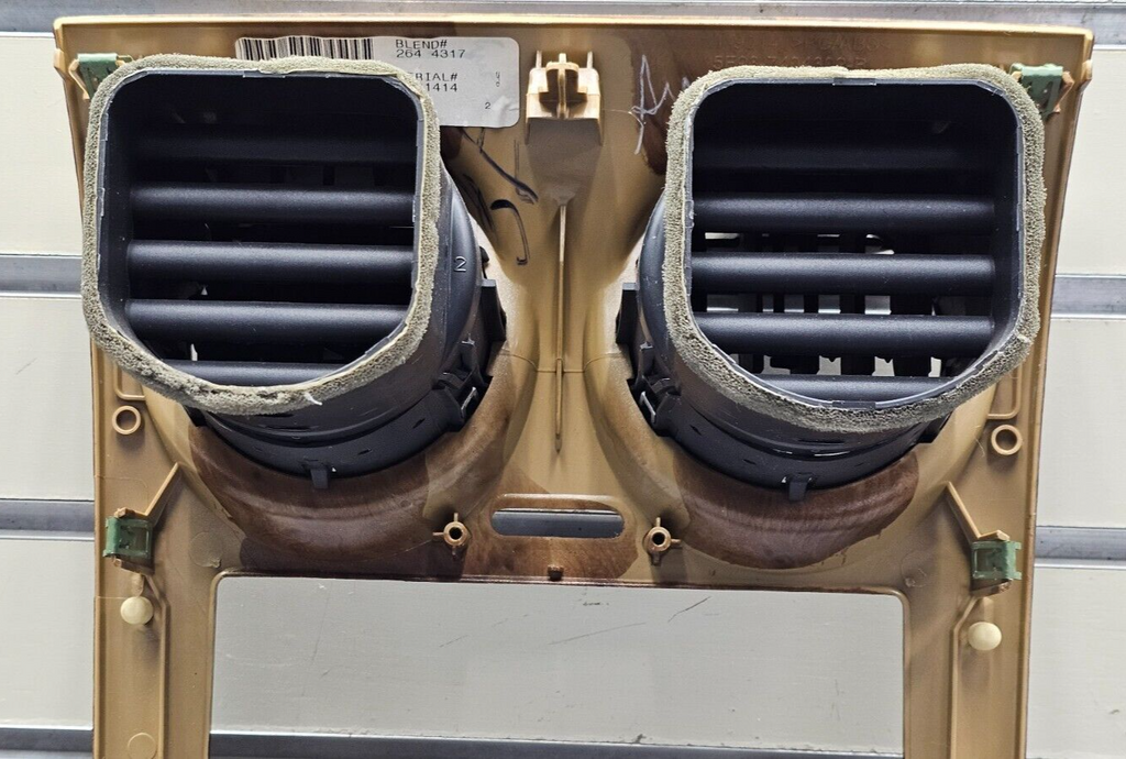 🔥08-09 FORD Taurus X freestyle Center Dash AM FM Radio Climate Bezel Trim wood
