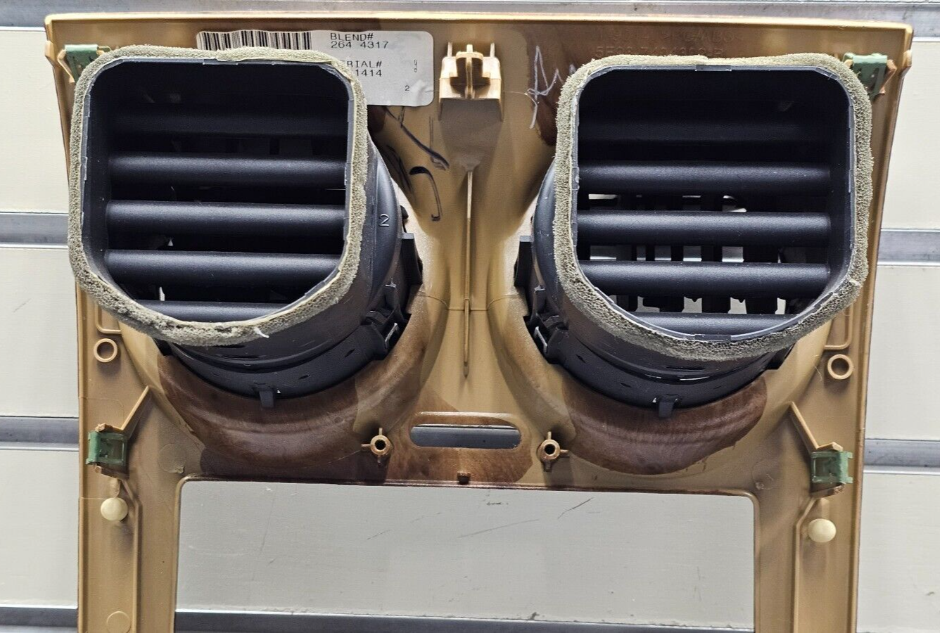 🔥08-09 FORD Taurus X freestyle Center Dash AM FM Radio Climate Bezel Trim wood