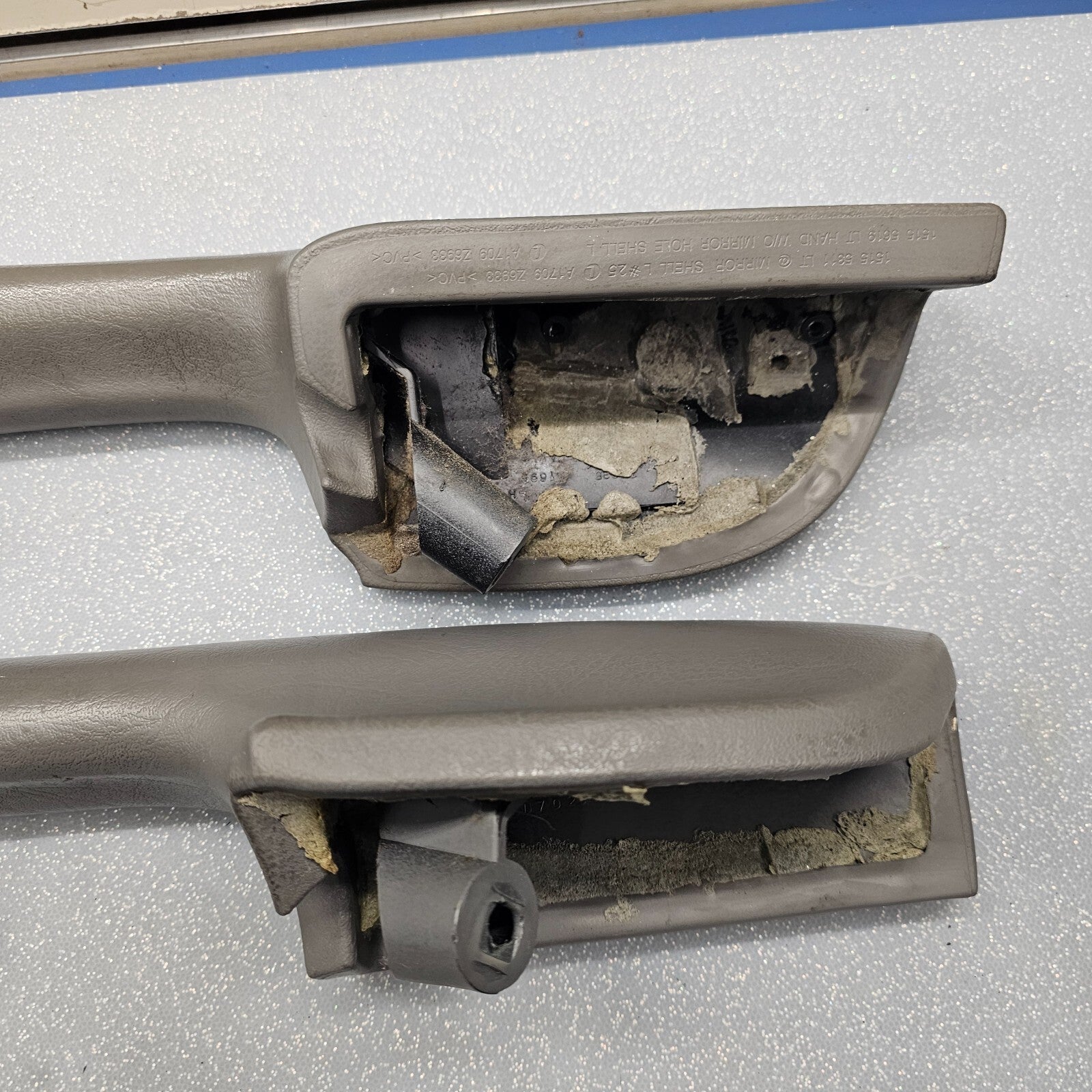 🔥02-09 TRAILBLAZER Door Panel ARMREST Pull Handle LEFT & RIGHT Set 2 GRAY H4
