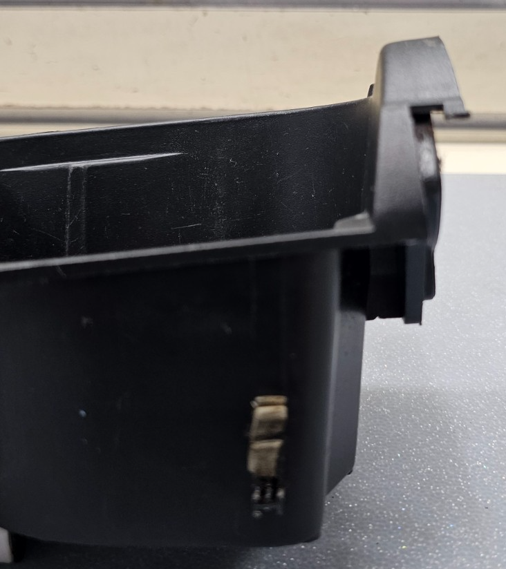 🔥02-06 Toyota CAMRY Center Console CUP HOLDER Assembly Insert Driver Separator