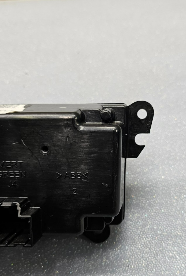 🔥07-09 CHEVY EQUINOX DASH CENTER AC HEATER CLIMATE TEMPERATURE CONTROL UNIT OEM