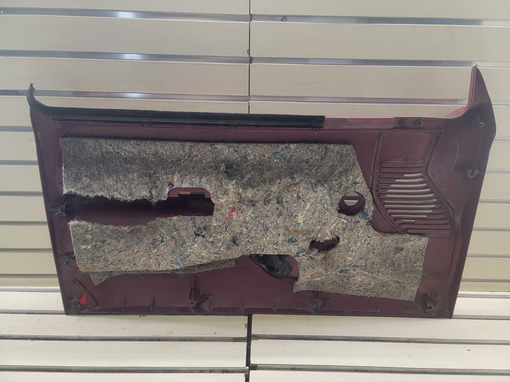 92-96 Ford F150 F250 BRONCO Door Panel Front right passenger 1/2 manual red D18