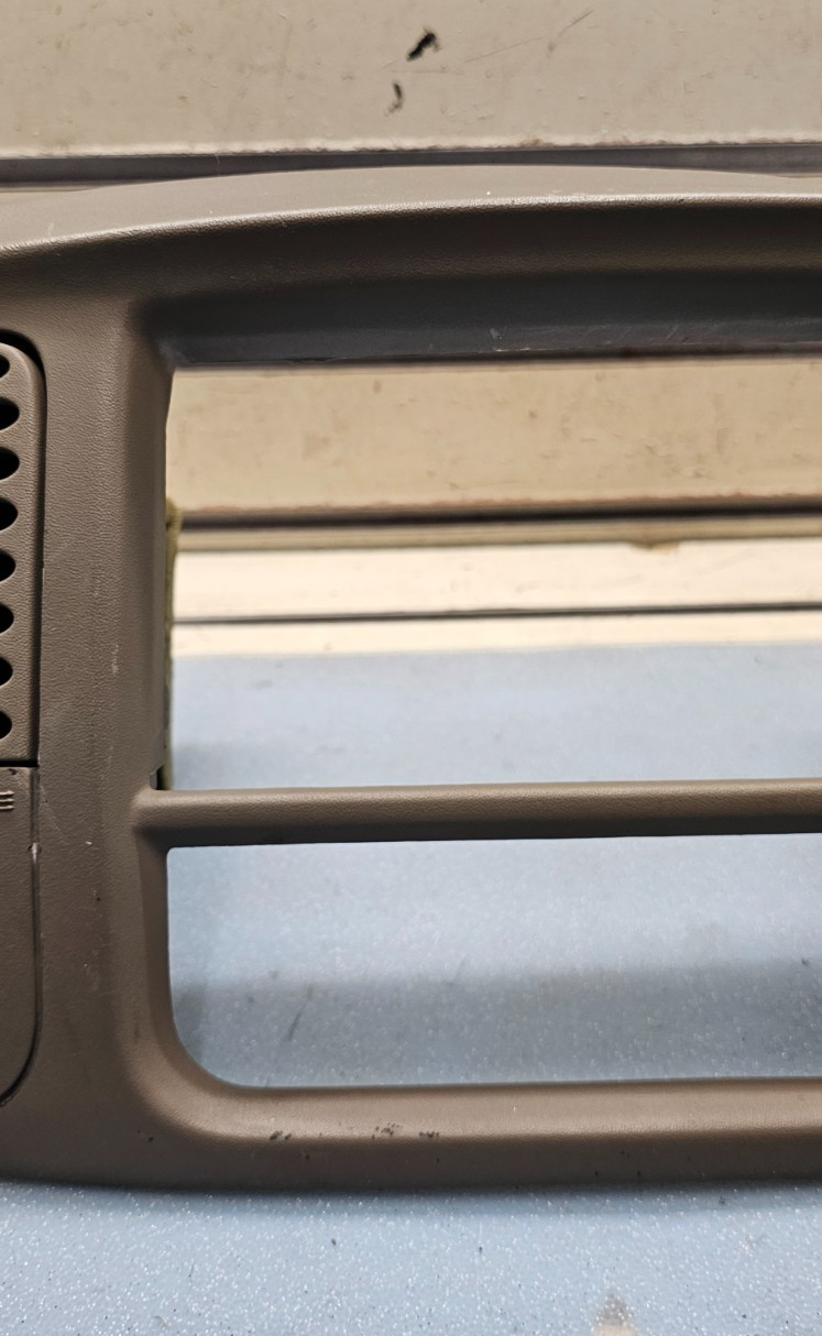 🔥97-03 Ford F150 Center Dash FM Radio Climate Trim Stereo BEZEL Panel DK TAN B1