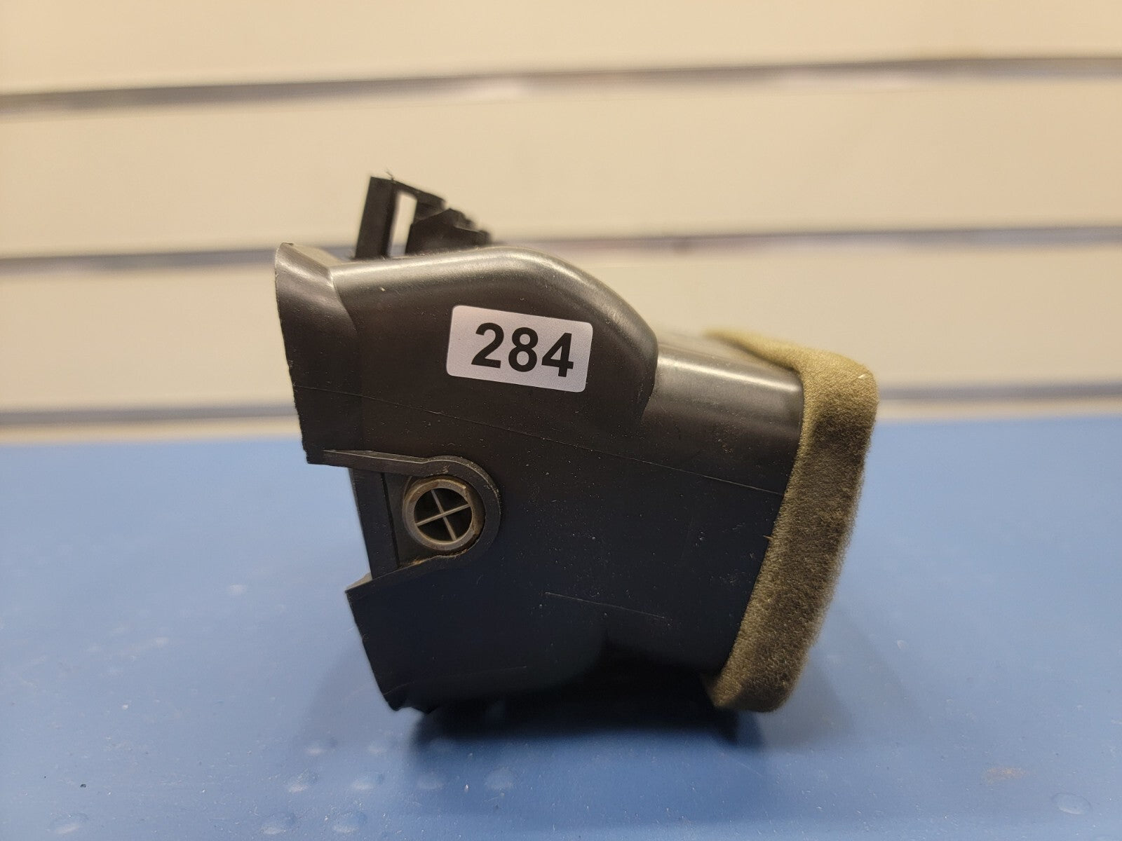 🔥04-07 NISSAN ARMADA 04-15 TITAN QX56 Left Driver Dash Center AIR VENT TAN OEM