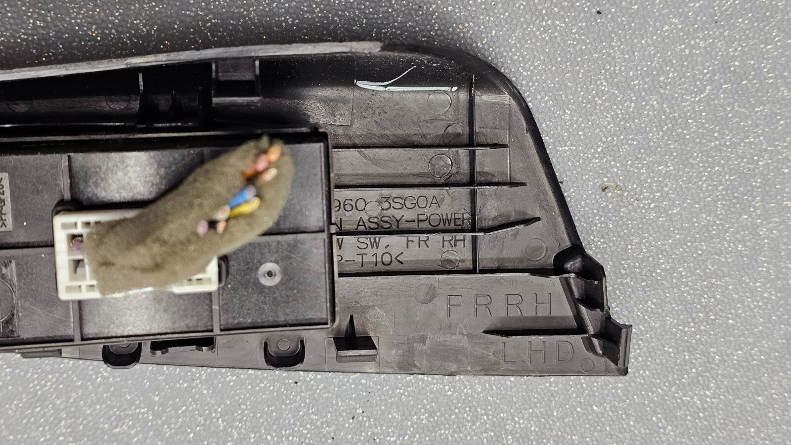2013-2017 Nissan Sentra Passenger Right Side Window Switch