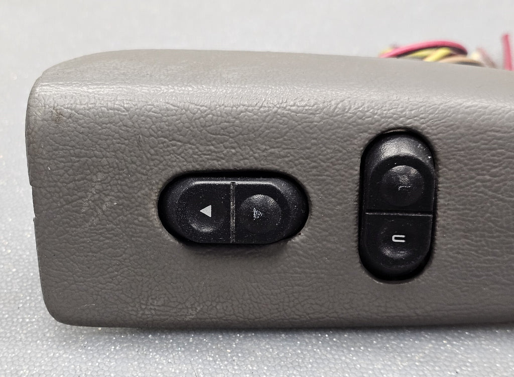 03-08 Ford  E150 E250 Front Right Passenger Door Mirror Window Lock Switch Gray