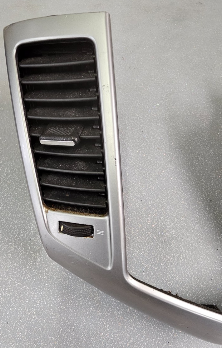 🔥11-15 Cruze Center Dash AM FM Radio Stereo Display Bezel Trim Panel Silver OEM
