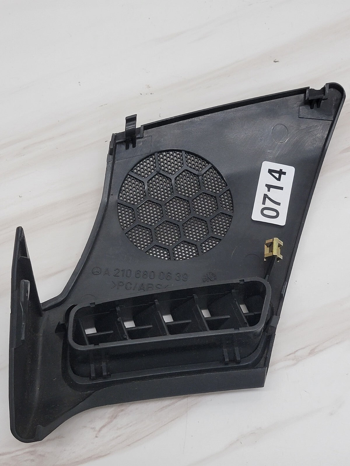 🔥96-99 Mercedes Instrument Panel Dash Speaker Cover Grill Right 21068006399B5
