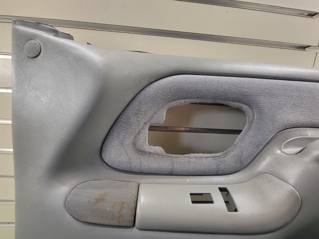 🔥95-99 Chevy GMC Silverado C/K DOOR PANEL Front Passenger Right Gray OEM D2