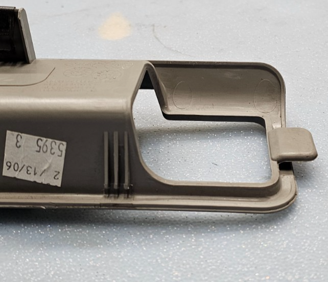 🔥04-07 Freestar Left Driver Front Door Panel Interior Handle Lock Switch Tan