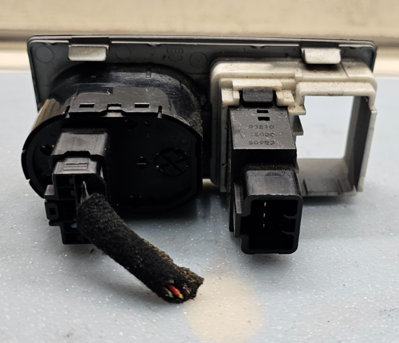 🔥2003-2006 KIA SORENTO 4X4 TRANSFER CASE CONTROL SWITCH OEM