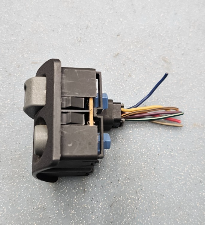 🔥1995-1997 Chevrolet S10 Blazer 4WD Switch SMP Transfer Case Switch Control OEM