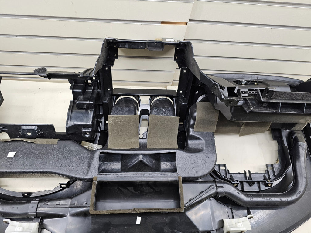 🔥00-05 Mitsubishi Eclipse Front Dash Inner Dashboard Core Frame Mount Assembly