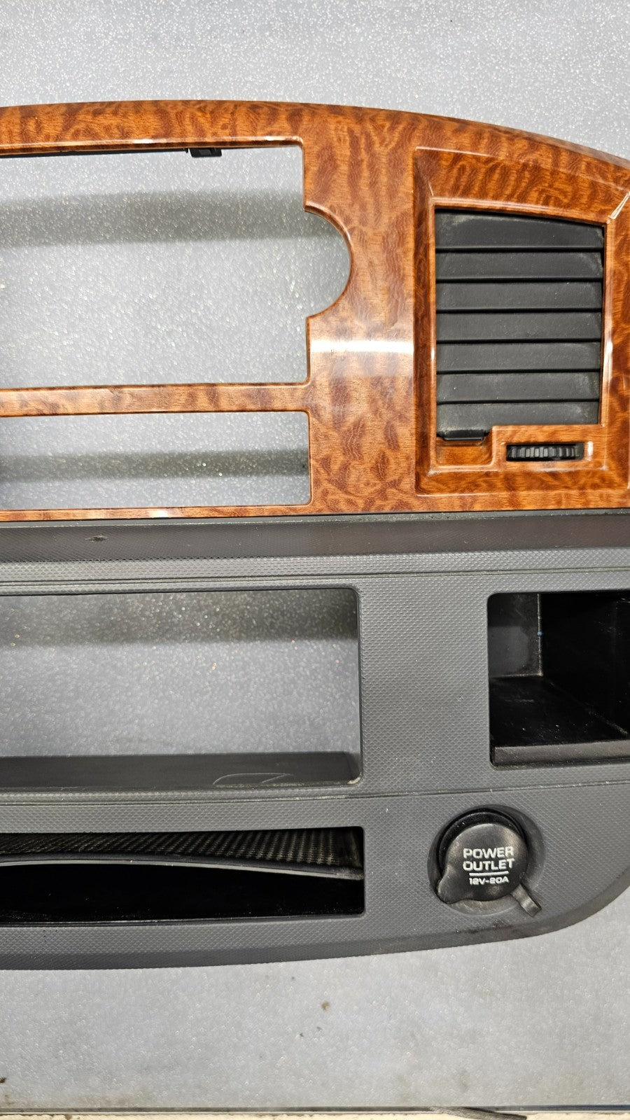🔥06-08 Dodge RAM Dash RADIO Stereo Bezel Climate Trim Panel Grey/woodgrain