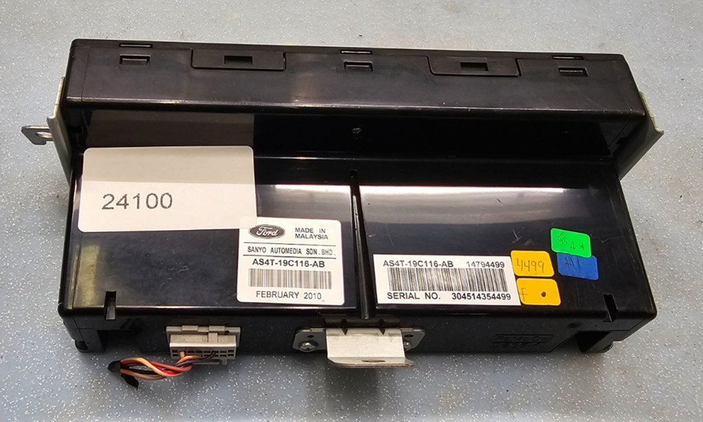🔥08-12 Mercury Mariner 08-12 FORD ESCAPE Center Radio Info Display Screen