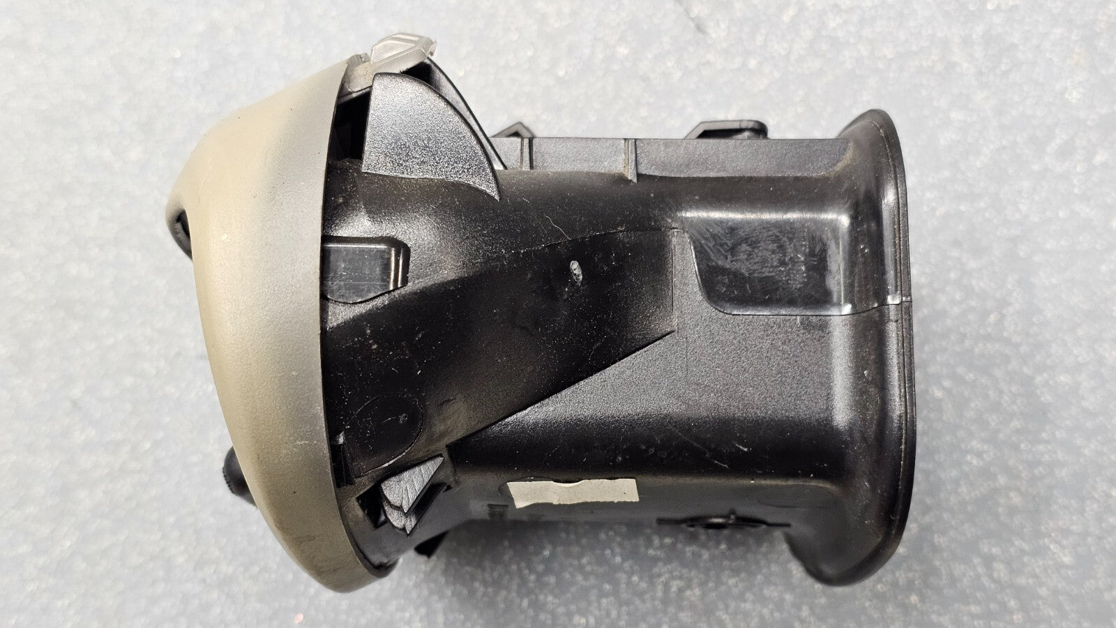 🔥00-04 FORD FOCUS Dash Left Driver Air Vent A/C AC Heater Panel Black/Tan
