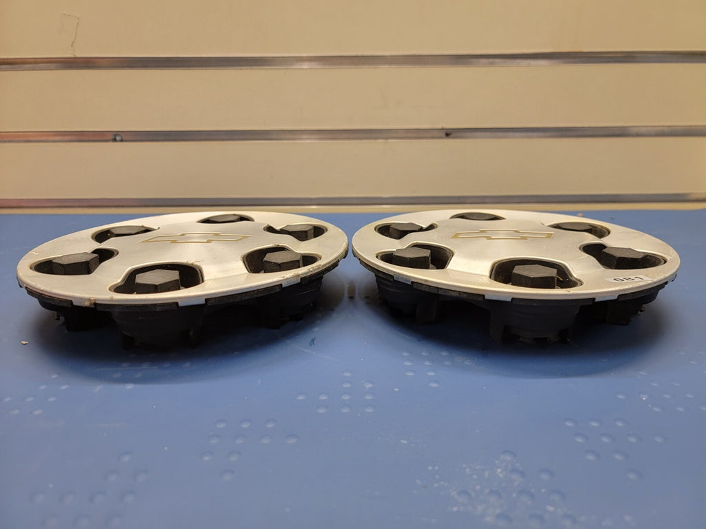 2004 - 2006 Chevrolet Silverado Tahoe Suburban Wheel Center Caps set