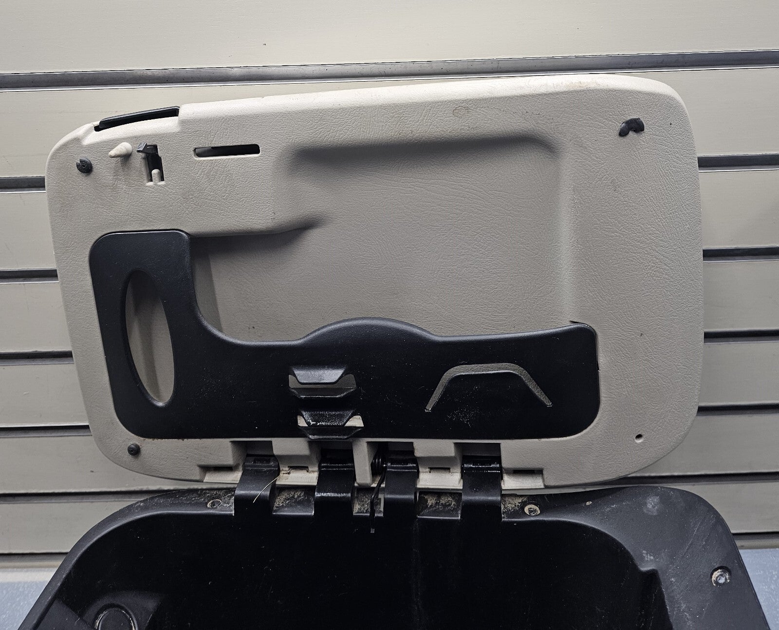 🔥99-02 Chevy Silverado Sierra Center Console Armrest Lid Storage Cover TAN
