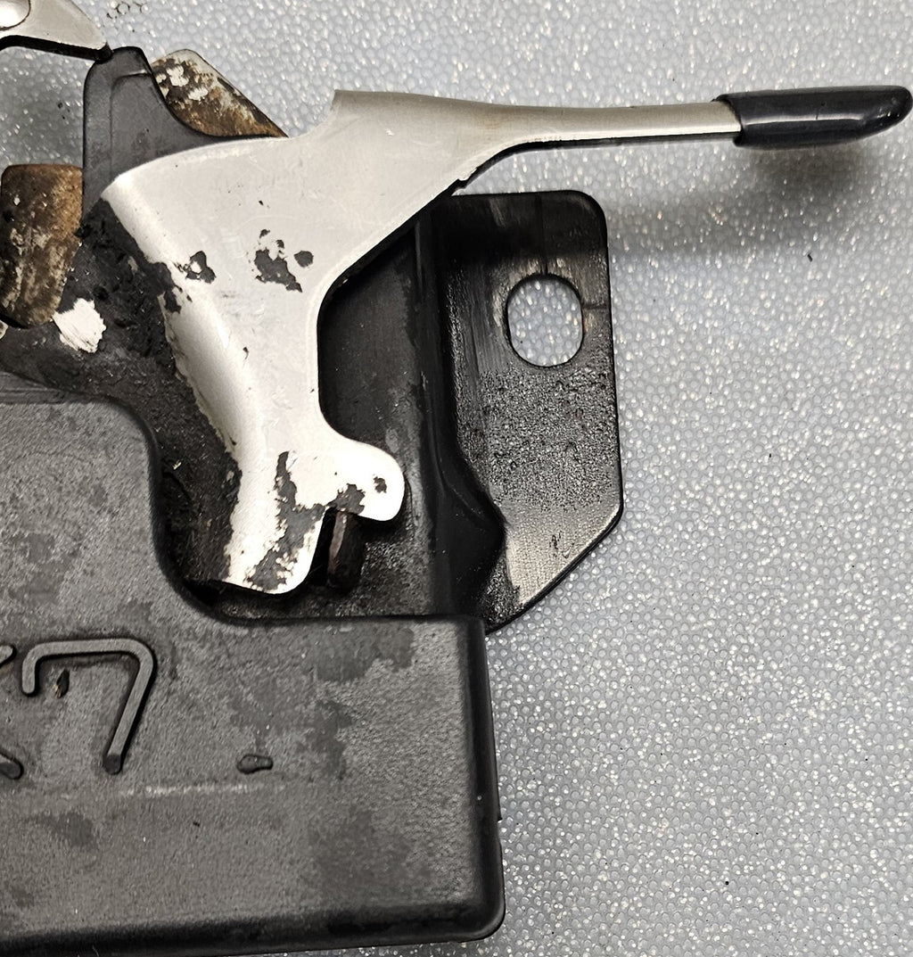 97-01 Honda CRV Front Engine Hood Release Bonet Lever Locking Latch Actuator OEM