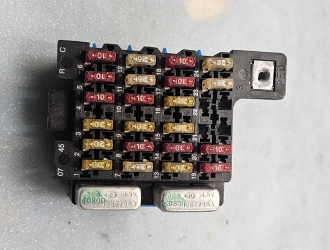 🔥95-99 SUBURBAN GMC TRUCK CK Door Engine Bay Under Hood Fuse Box Cover Lid