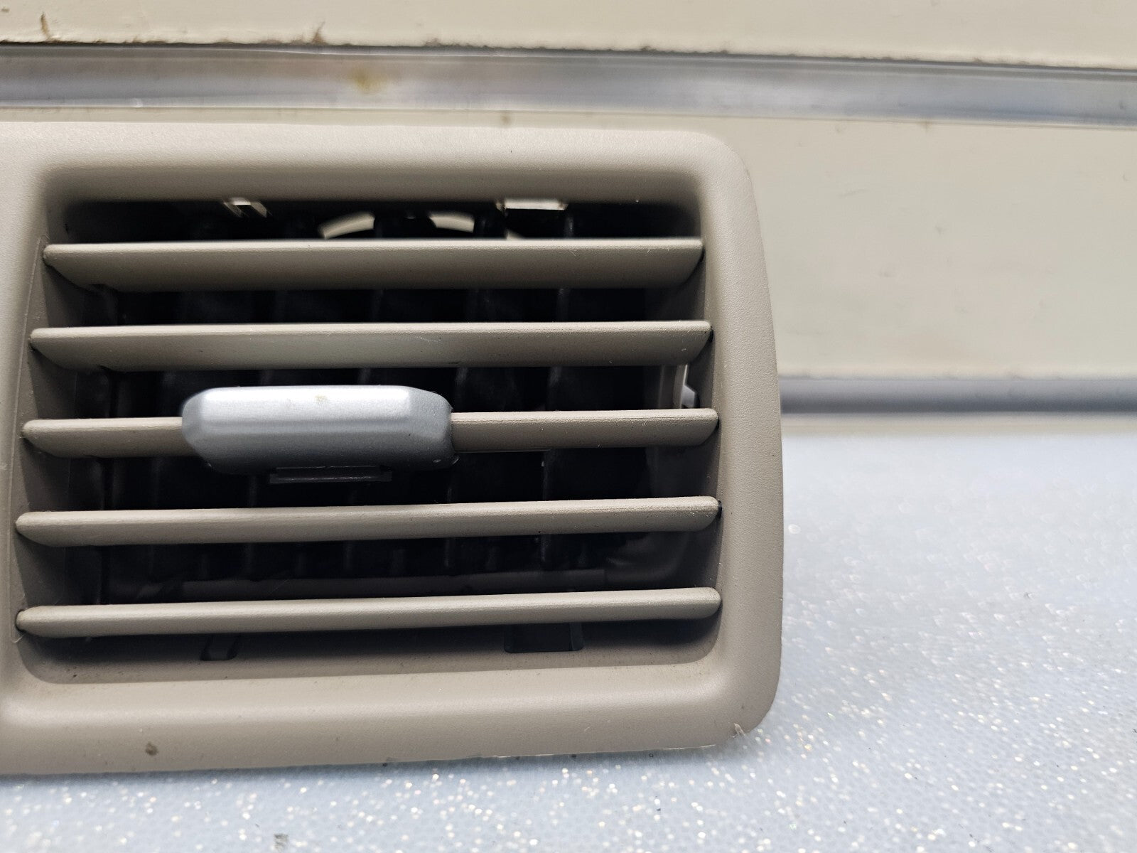 🔥03-14 Volvo XC90 Center Dash AC Heater Air Vents Conditioning Filter Bezel Tan