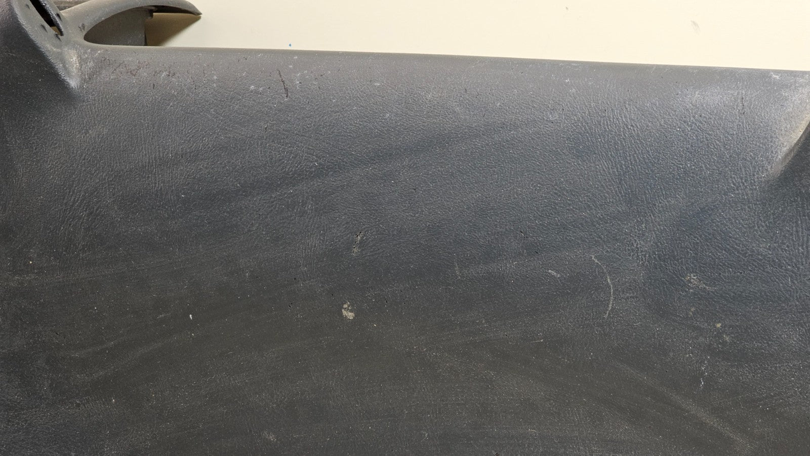 🔥99-06 SILVERADO SIERRA TAHOE Upper Cover Top Dashboard Pad Frame GRAPHITE DP1